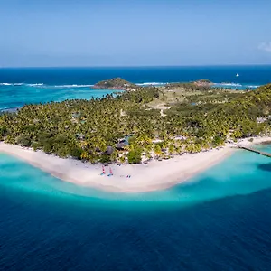 Resort &, Palm Island